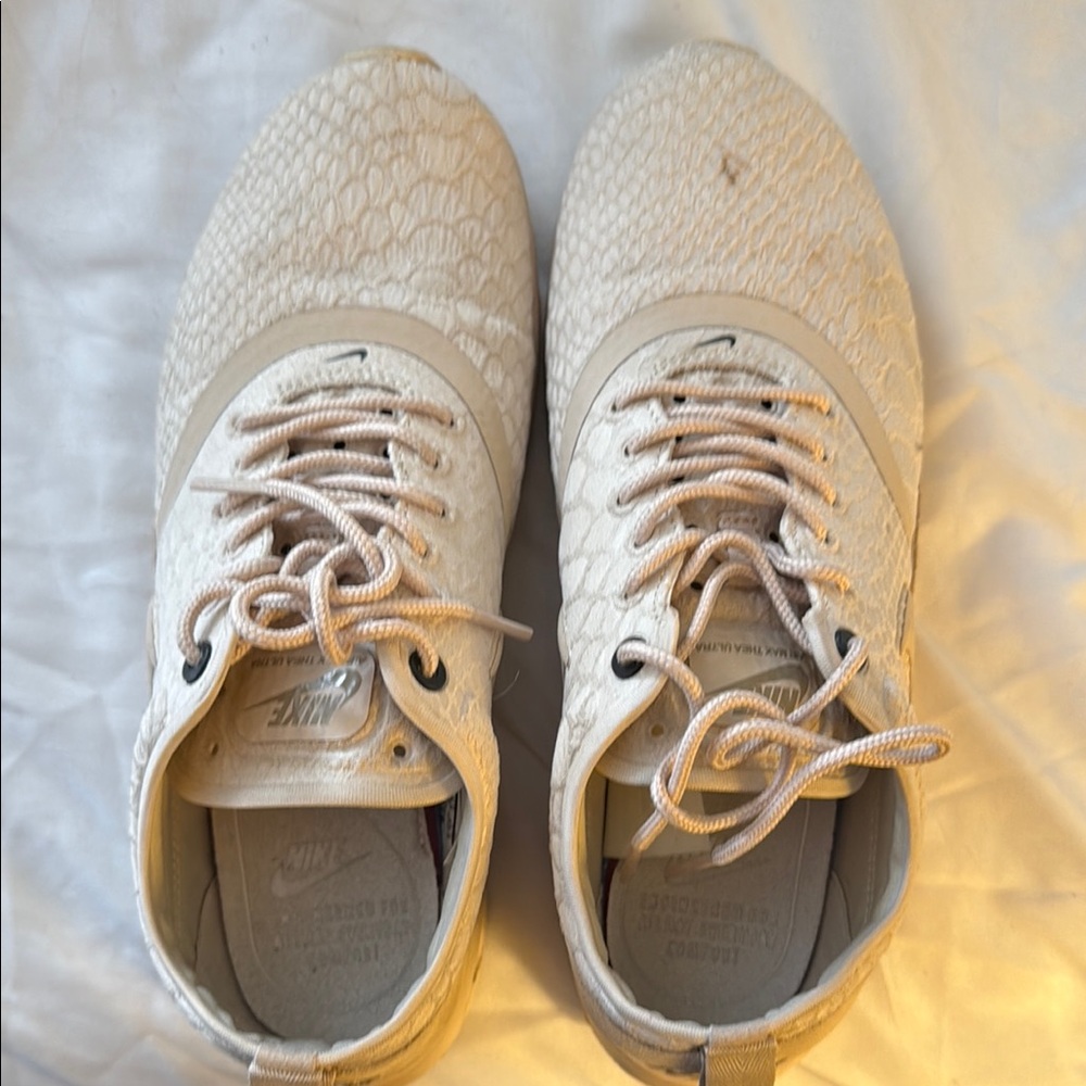 Nike Cream Textured Sneakers